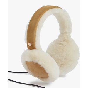 Genuine Shearling Bluetooth Earmuffs
UGG®